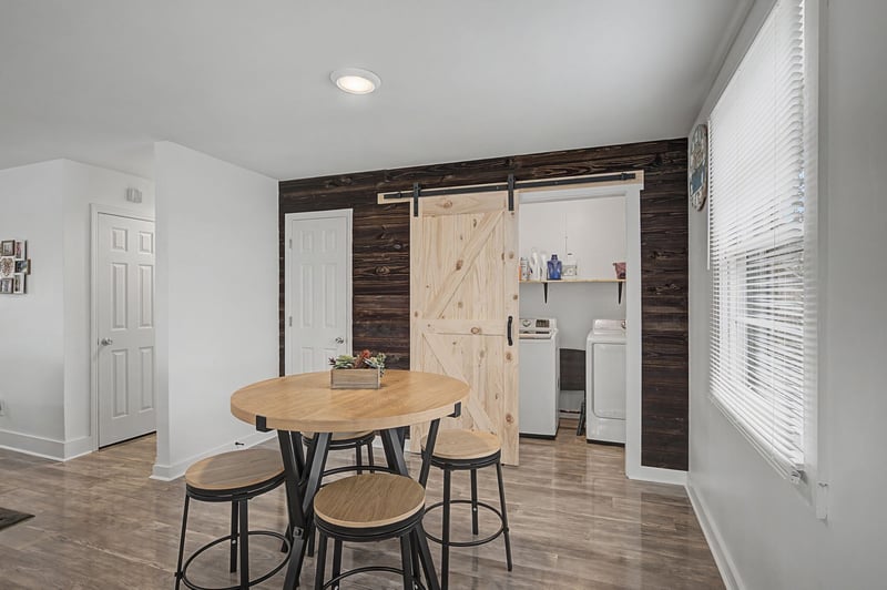 5017 Madeline Dr, Nashville, TN 37211