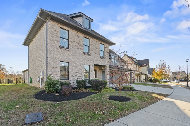 2049 Beamon Dr, Franklin, TN 37064