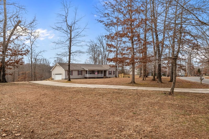 278C Murrell Rd, Dickson, TN 37055
