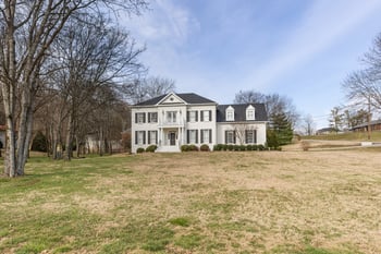 400 Hunt Club Rd, Nashville, TN 37221