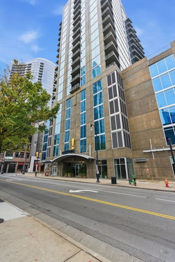 301 Demonbreun St #907, Nashville, TN 37201