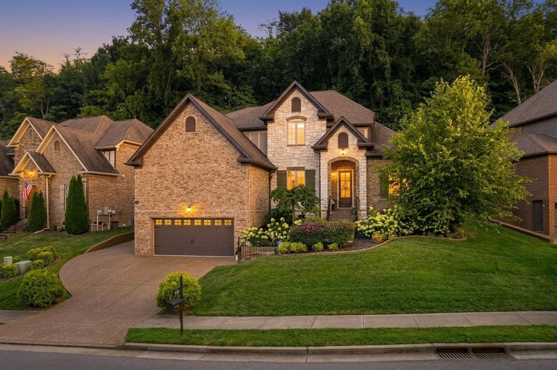 7224 Natchez Pointe Dr, Nashville, TN 37221