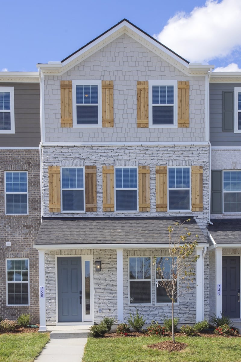 166 Barton Village Blvd, Lebanon, TN 37090