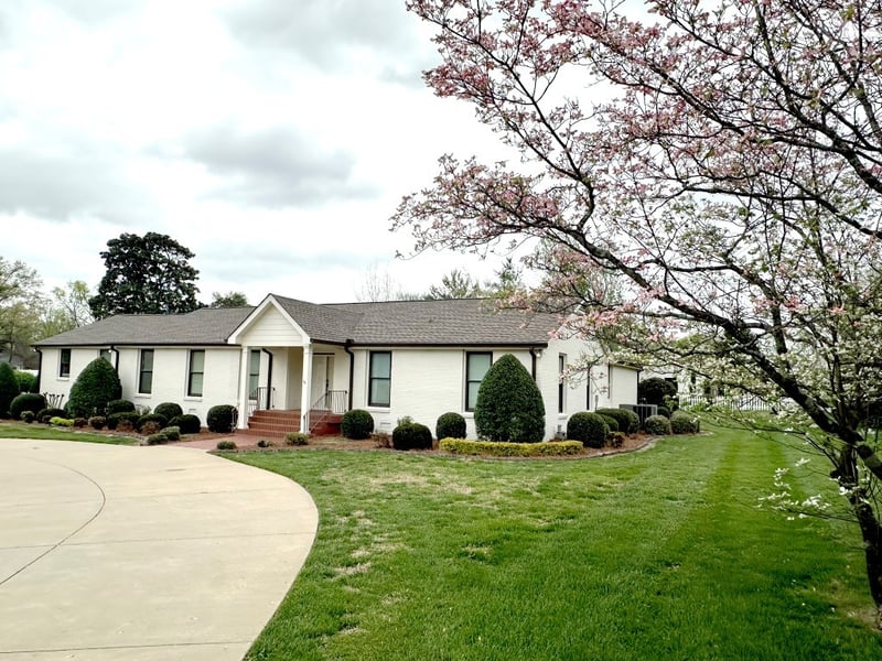 2318 Riverview Dr, Murfreesboro, TN 37129