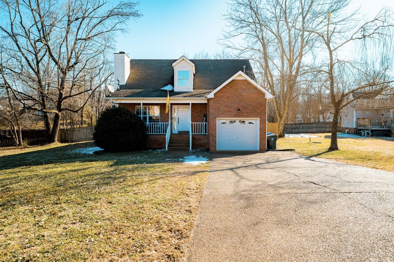 102 N Aztec Dr, White House, TN 37188