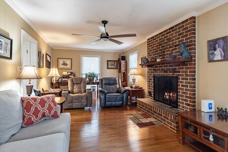1315 Jewell Dr, Columbia, TN 38401
