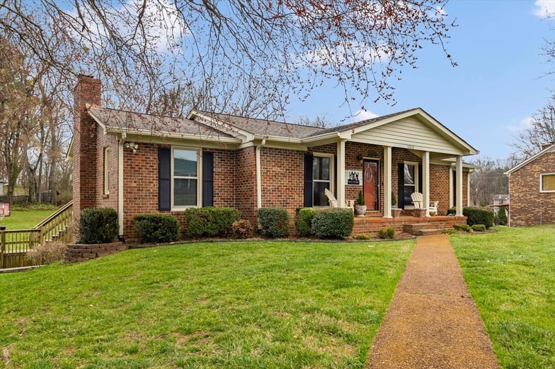 1315 Jewell Dr, Columbia, TN 38401