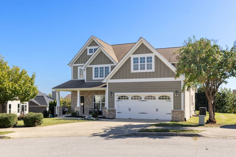 2404 Seven Oaks Pk, Thompsons Station, TN 37179