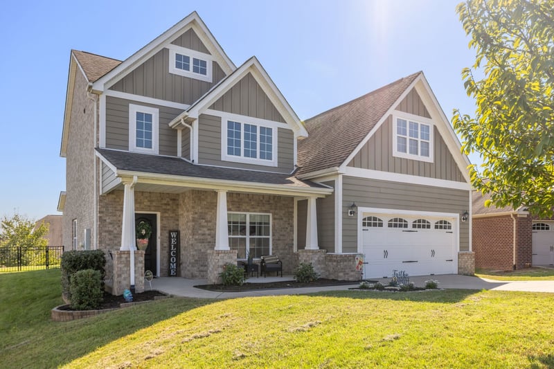 2404 Seven Oaks Pk, Thompsons Station, TN 37179