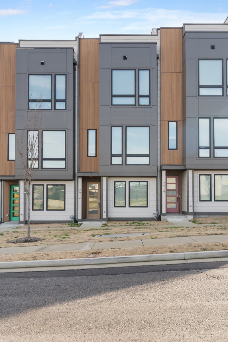 2912 Harlin Dr, Nashville, TN 37211