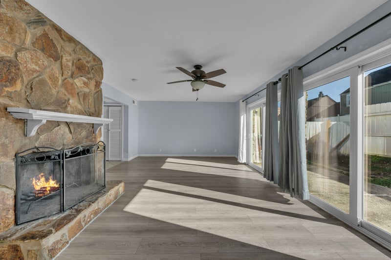 200 Raintree Dr, Hermitage, TN 37076