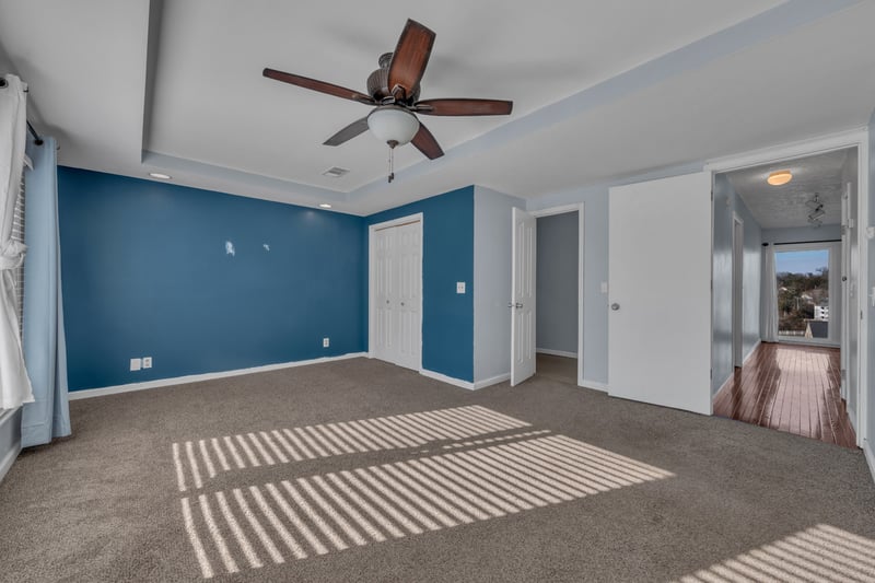 200 Raintree Dr, Hermitage, TN 37076