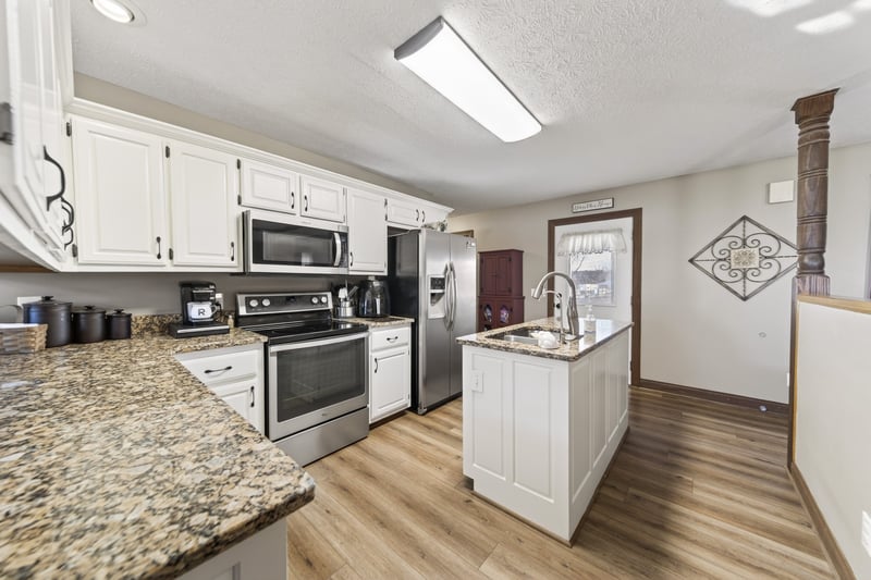 307 Martin Chapel Rd, Portland, TN 37148