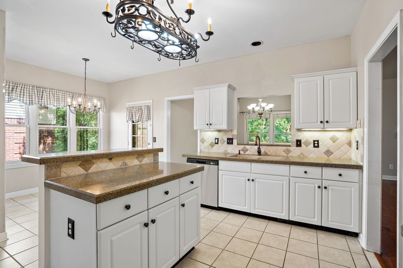 5521 Peninsula Park Lndg, Hermitage, TN 37076