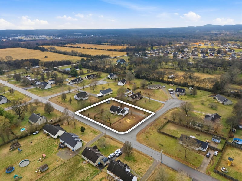 209 Wears Dr, Murfreesboro, TN 37128