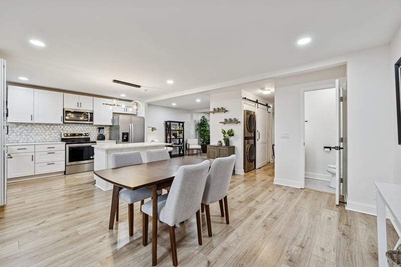 6955 Highland Park Dr, Nashville, TN 37205