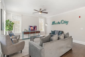 3100 Belwood St #101, Nashville, TN 37203