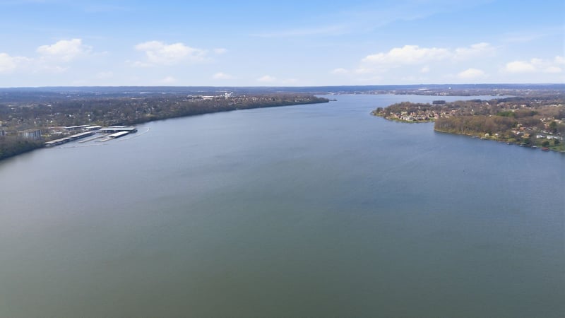 3025 Lakeshore Dr, Old Hickory, TN 37138