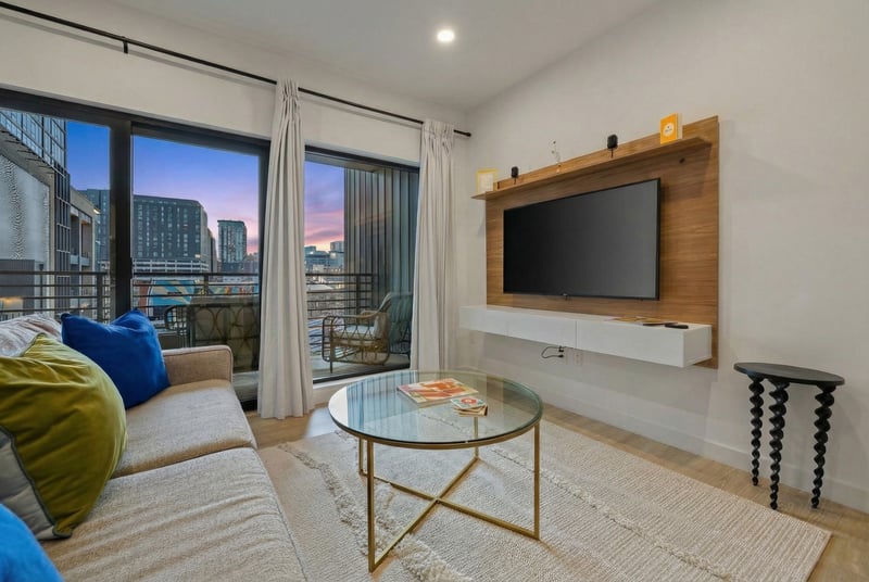 635 7th Ave #417, Nashville, TN 37203