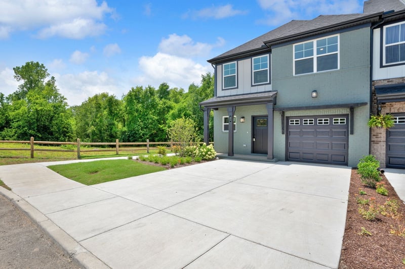 169 Rothwood Pvt Dr, Hendersonville, TN 37075