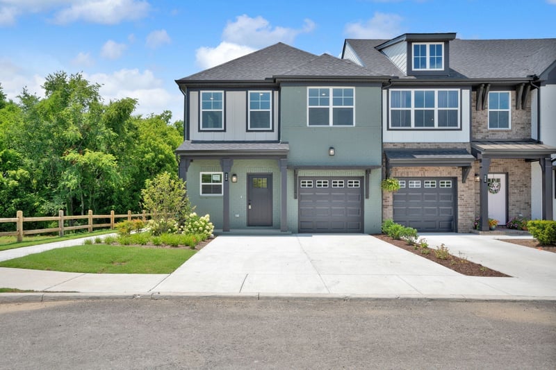 169 Rothwood Pvt Dr, Hendersonville, TN 37075