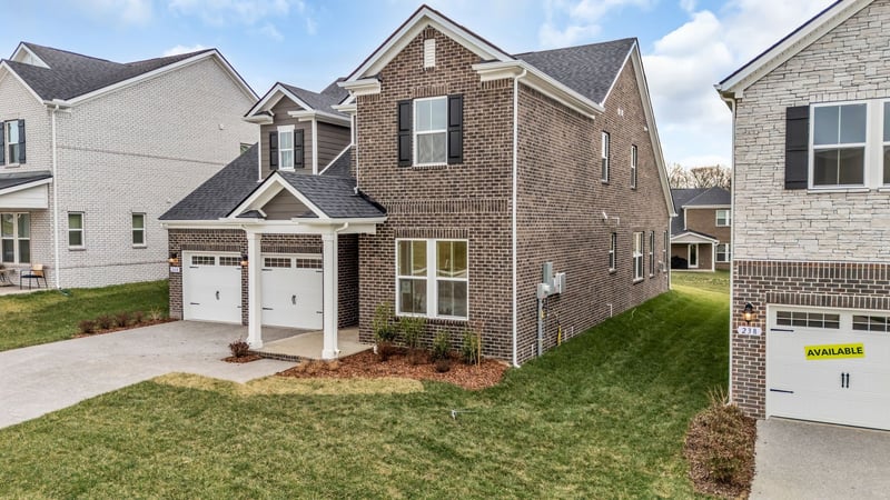 240 Pin High Dr, Mount Juliet, TN 37122