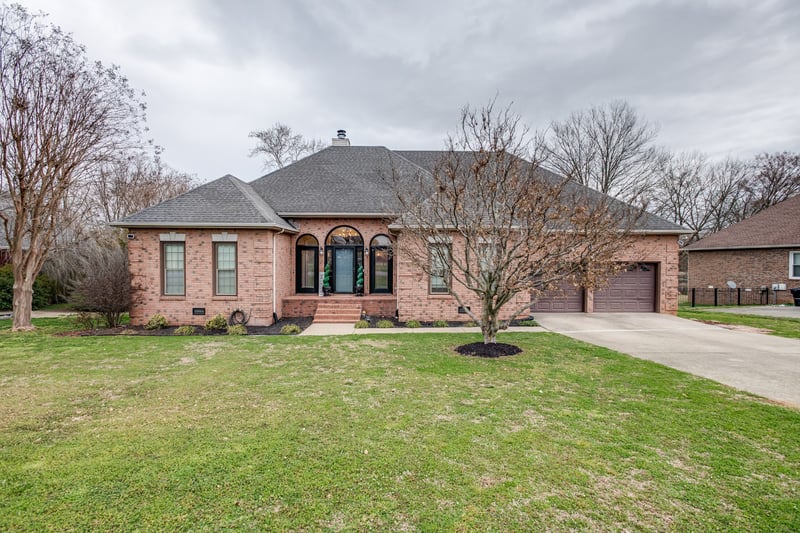 1607 Kensington Dr, Murfreesboro, TN 37130