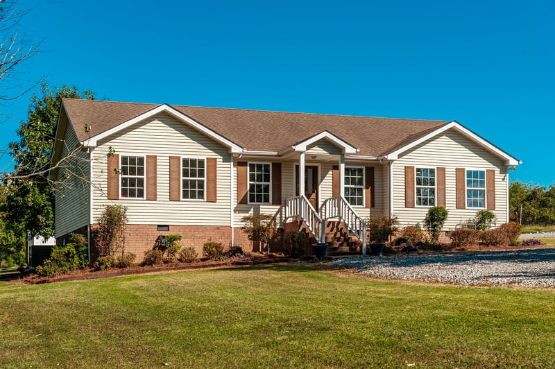 531 Governor Hall Rd, Castalian Springs, TN 37031