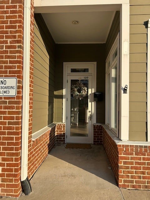 7009 Lenox Village Dr, Nashville, TN 37211