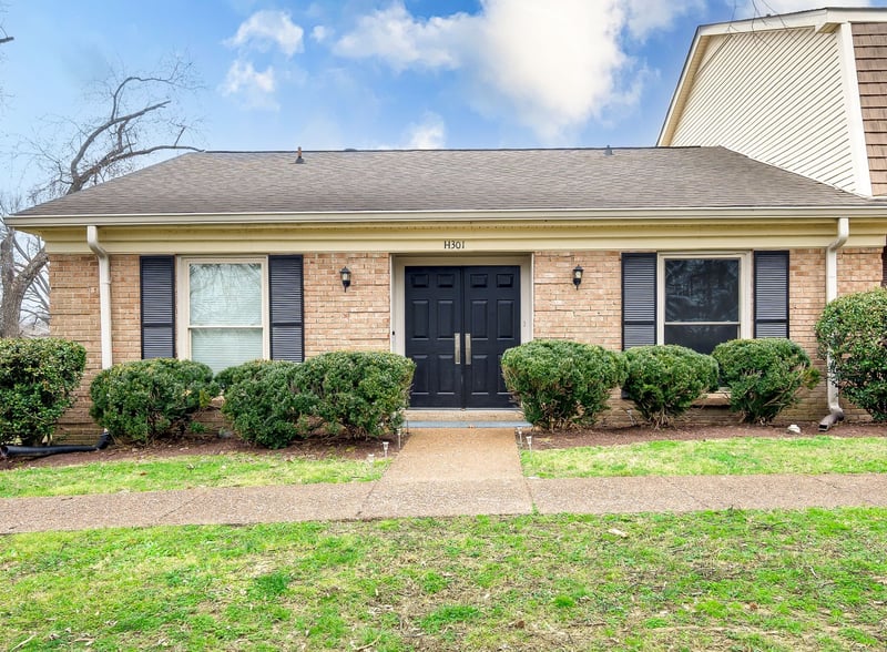 8300 Sawyer Brown Rd #H301, Nashville, TN 37221