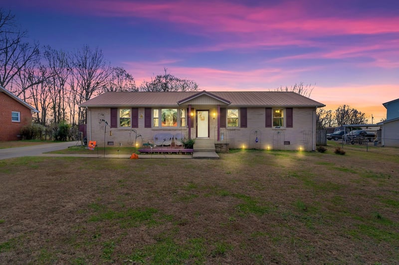 6810 Longview Dr, Murfreesboro, TN 37129