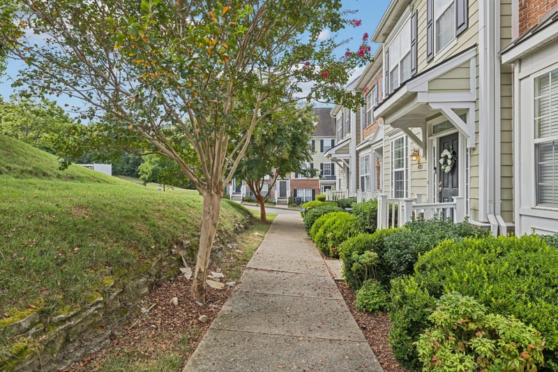 4705 Brighton Village Dr, Nashville, TN 37211