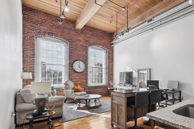 1350 Rosa L Parks Blvd #449, Nashville, TN 37208