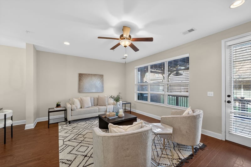 121 Ambassador Pvt Cir, Hendersonville, TN 37075