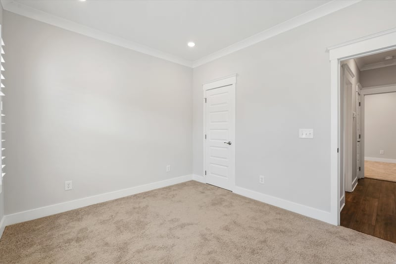 492 Triple Crown Cir, Gallatin, TN 37066