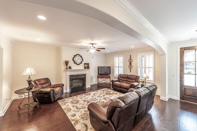 142 Benjamin Ln, Hendersonville, TN 37075