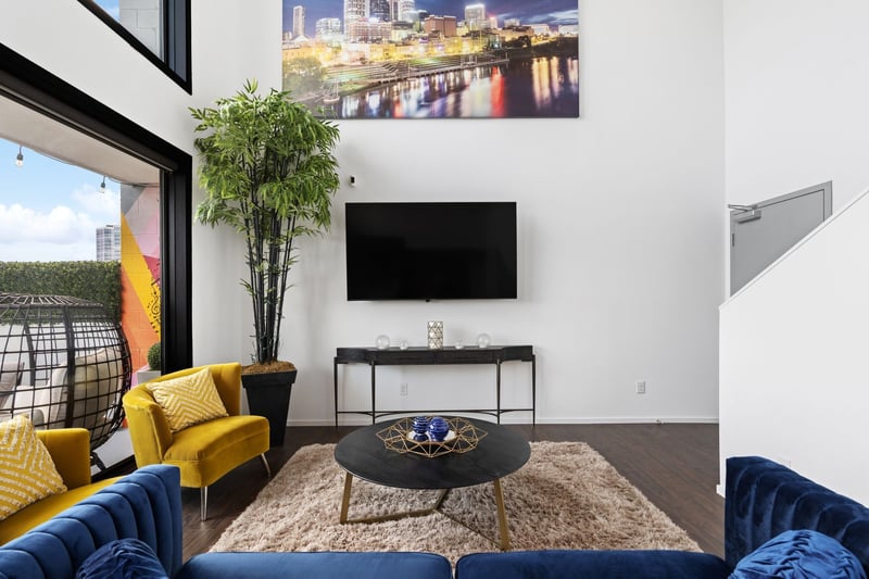 920 South St #320, Nashville, TN 37203