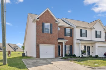 208 Northcrest Commons Cir, Nashville, TN 37211