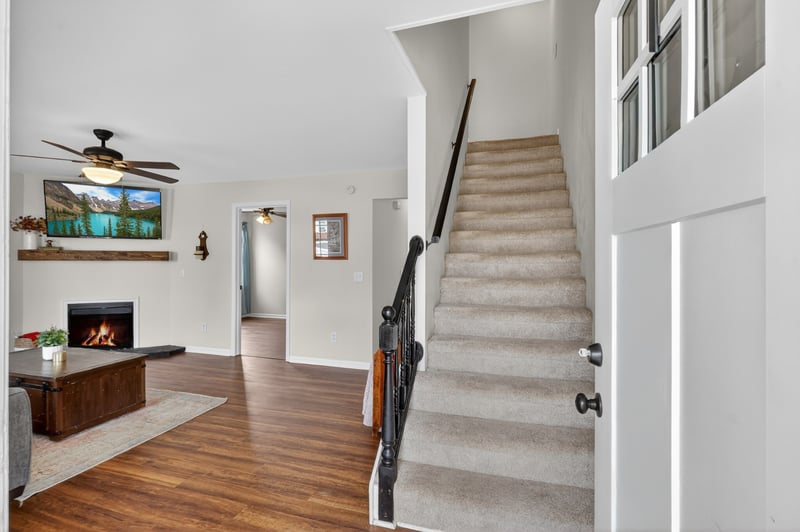 110 Edgehill Ln, Hendersonville, TN 37075