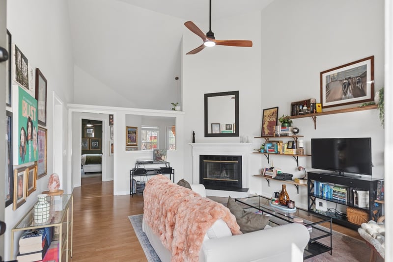 804 Cobble Cv, Nashville, TN 37211