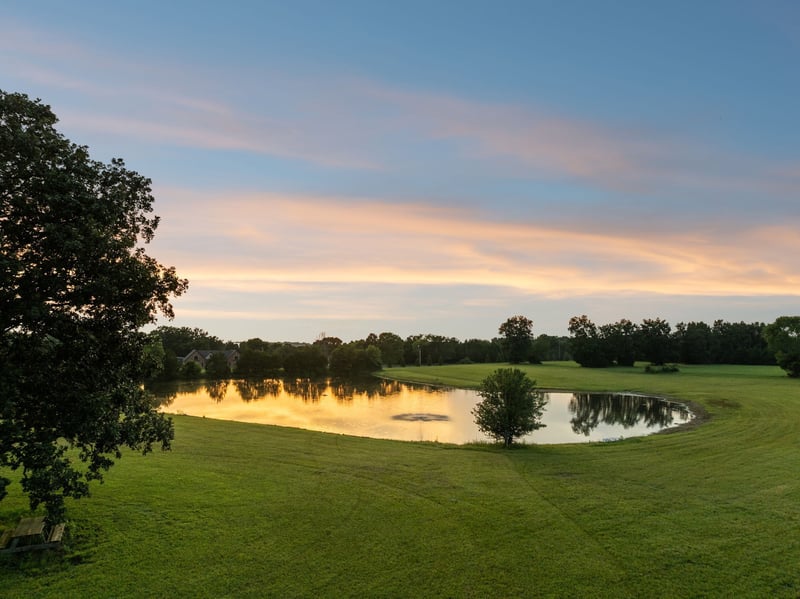 6040 S Mount Juliet Rd, Hermitage, TN 37076