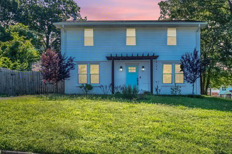 2601 Oakwood Ave, Nashville, TN 37207