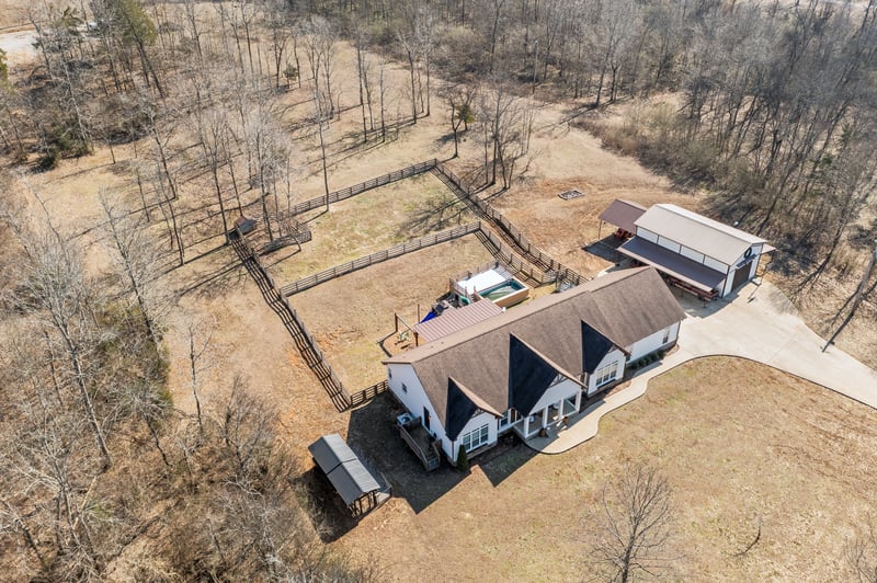 1362 Cliff Amos Rd, Spring Hill, TN 37174