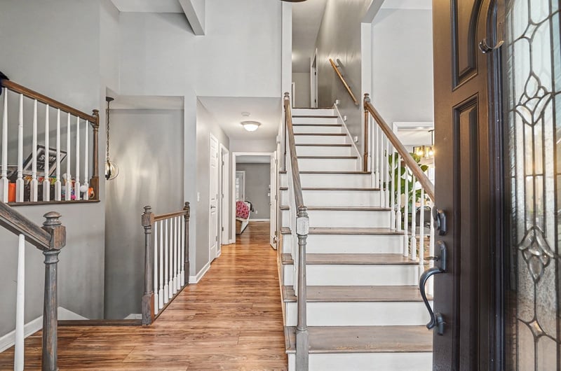 2202 Woodmont Dr, Springfield, TN 37172