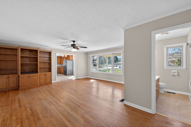 2232 Oakhaven Dr, Murfreesboro, TN 37129