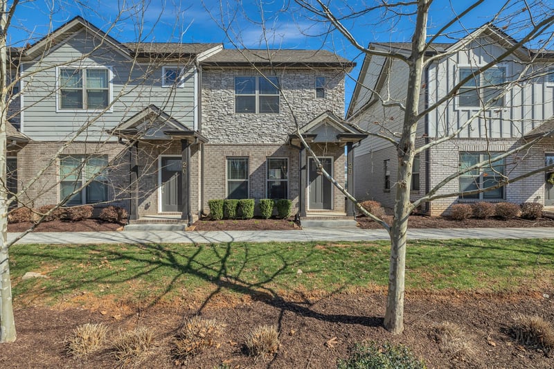 555 Gresham Ln #2D, Murfreesboro, TN 37129