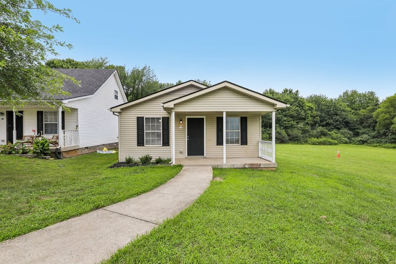 2607 Landrum Ct, Springfield, TN 37172