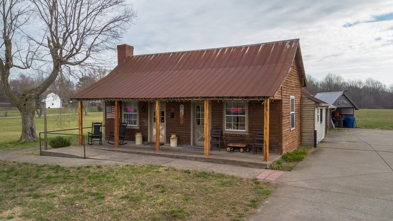 1650 Highway 31 , Goodlettsville, TN 37072