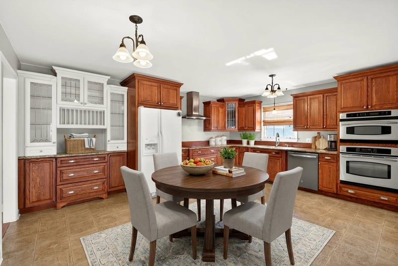 232 Pebble Glen Dr, Franklin, TN 37064