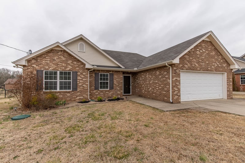 3194 Barretts Ridge Dr, Murfreesboro, TN 37130